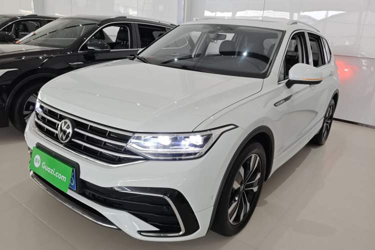 Used Volkswagen Tiguan L 2023 330TSI Automatic Two-Wheel Drive R-Line Enjoyment Edition