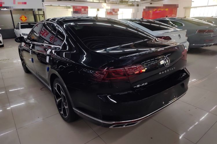 Used Volkswagen Magotan 2025 Zhongxiang Version 330TSI DSG Luxury Edition
