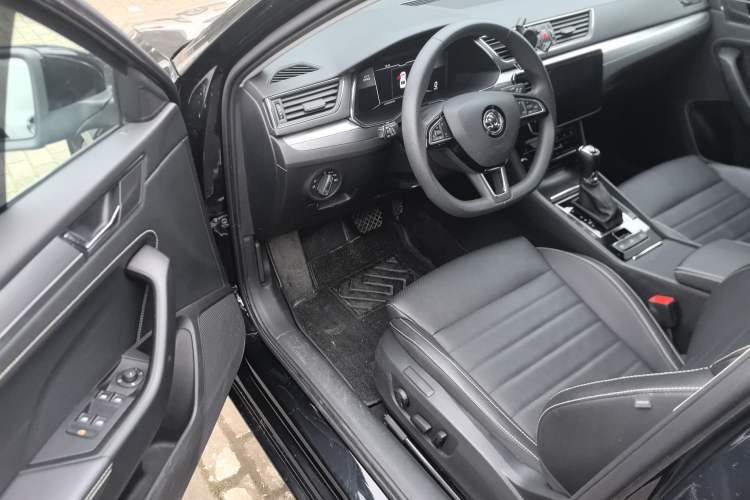 Used Skoda Superb 2023 Facelifted TSI280 DSG Luxury Edition
