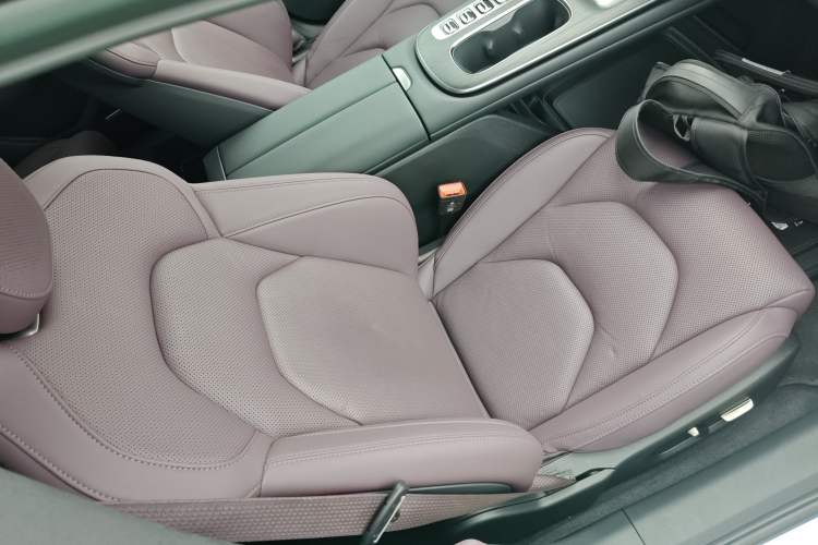 Used  SU7 2024 Four-Wheel Drive Ultra-Long Range Advanced Intelligent Driving Max Edition
