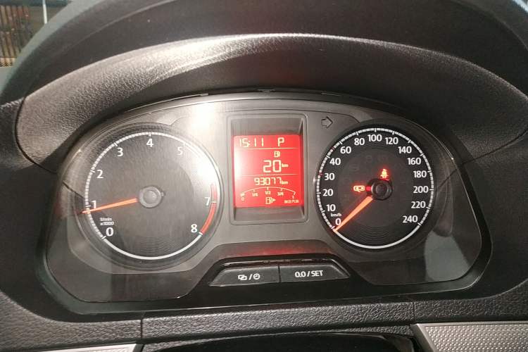 Used Volkswagen Jetta 2017 1.5L Automatic Fashion Model
