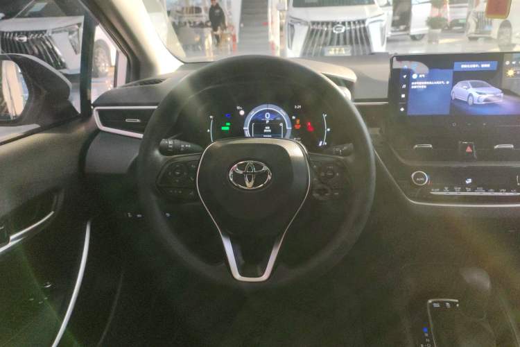 Used Toyota Corolla 2023 1.8L Smart Electric Hybrid Dual-Motor Elite Edition
