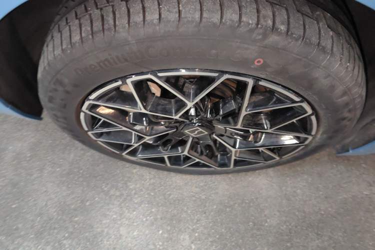 Used Zeekr 001 2025 YOU Edition 100 kWh All-Wheel Drive