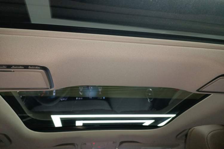 Used Mercedes-Benz E-Class 2023 E 260 L
