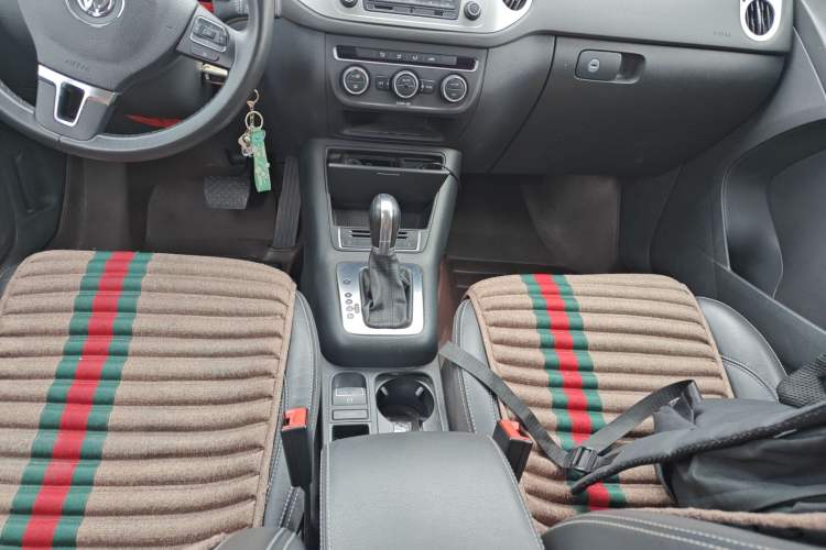 Used Volkswagen Tiguan L 2016 300TSI Automatic Two-Wheel Drive Comfort Edition
