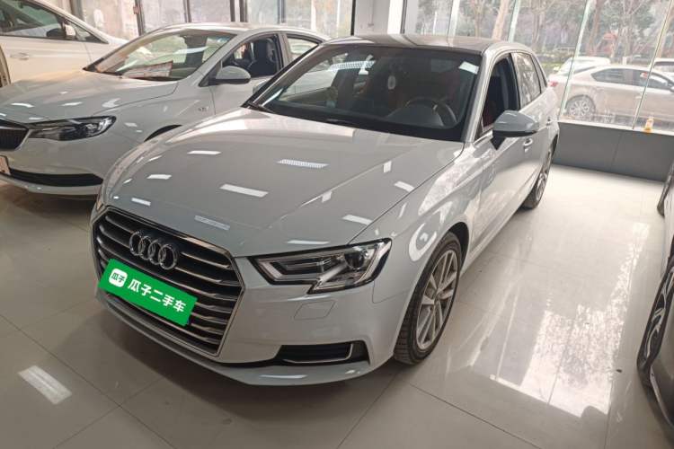 Used Audi A3 2020 Restyled Sportback 35 TFSI Entry-Level China VI Emission Standard