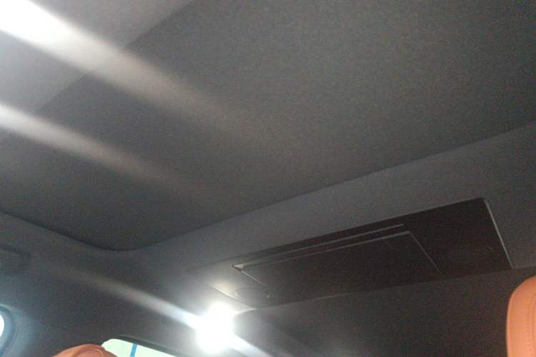 Used Li Auto L8 2023 Max model
