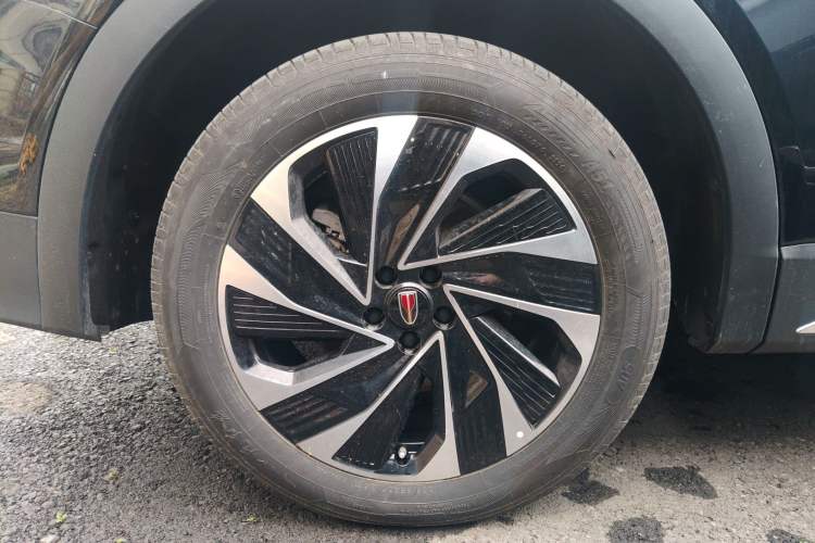 Used Hongqi HS7 PHEV 2024 2.0T PHEV Four-Wheel Drive Flagship Edition 6 Seats