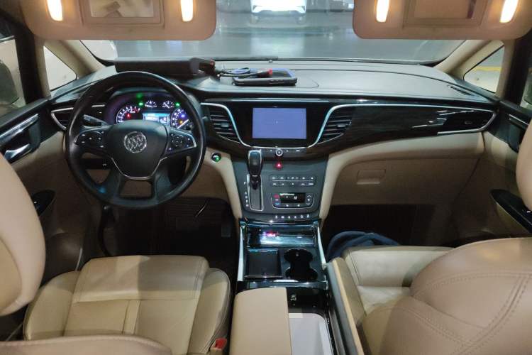 Used Buick GL8 2017 ES 28T Premium Version China V Standard

