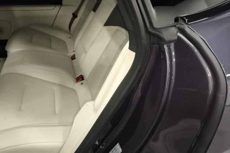 Used  12 2024 650 Three-Laser Four-Wheel Drive Performance Edition
