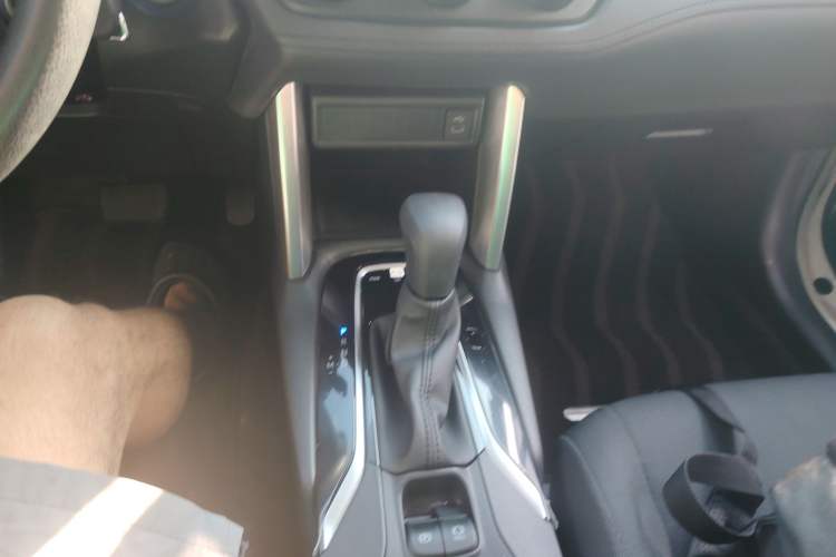 Used Toyota Corolla Cross 2024 2.0L Pioneer Edition
