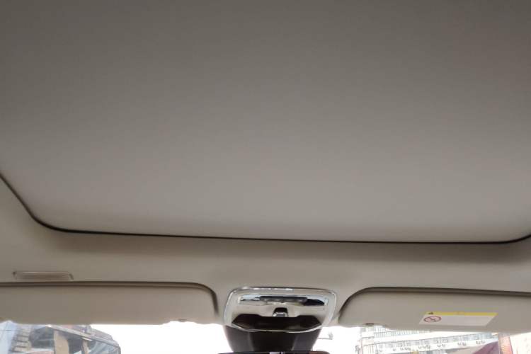 Used Lynk & Co 01 2017 2.0T Two-Wheel Drive Zhaopu Version
