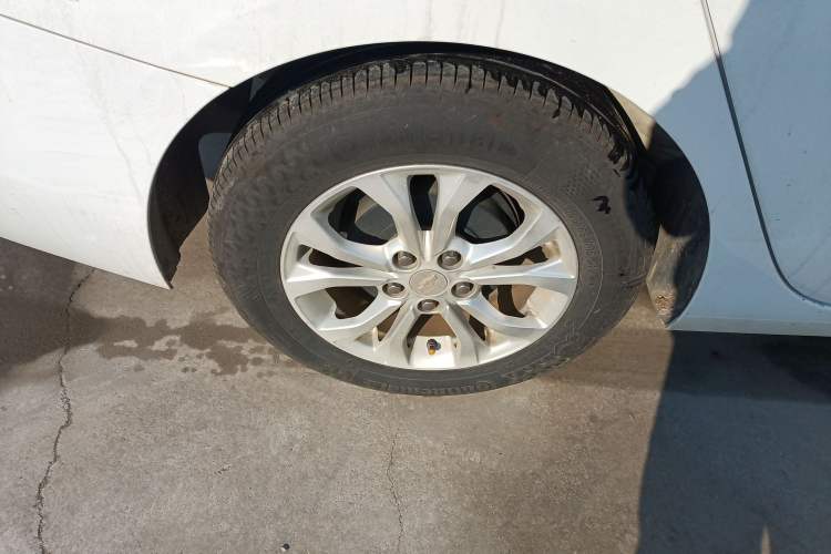 Used Chevrolet Cavalier 2019 320 Automatic Enjoyment with Sunroof
