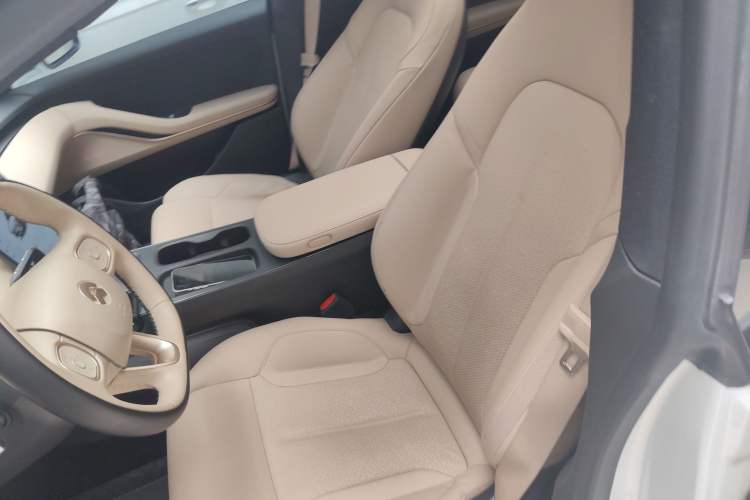 Used Nio ET5T 2023 75 kWh Touring