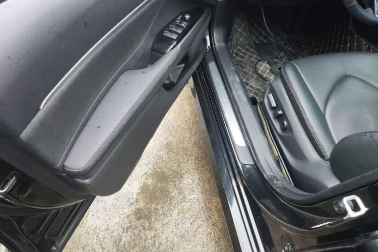 Used Toyota Camry 2021 2.5G Luxury Edition
