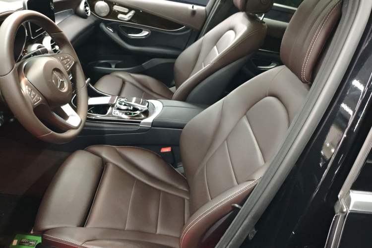 Used Mercedes-Benz GLC 2018 Facelifted GLC 260 4MATIC Dynamic Edition
