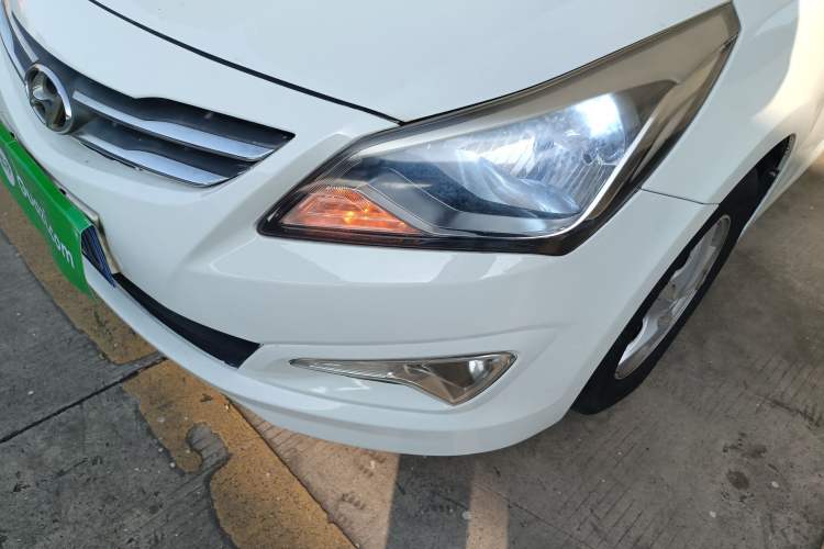 Used Hyundai Verna 2014 1.4L Automatic Smart GLS
