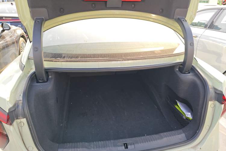 Used Hongqi EH7 2024 690 Pro
