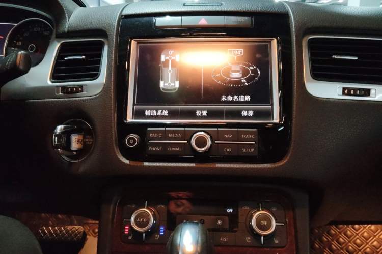 Used Volkswagen Touareg 2011 3.0 TSI Comfort Version