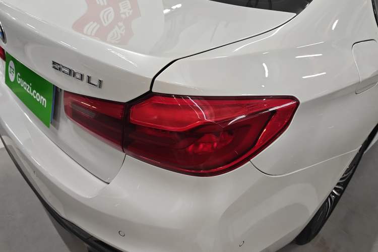 Used BMW 5 Series 2019 530Li Leading Model M Sport Package
