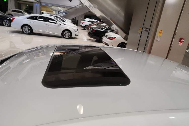 Used Roewe i5 2021 1.5L CVT Diamond Edition