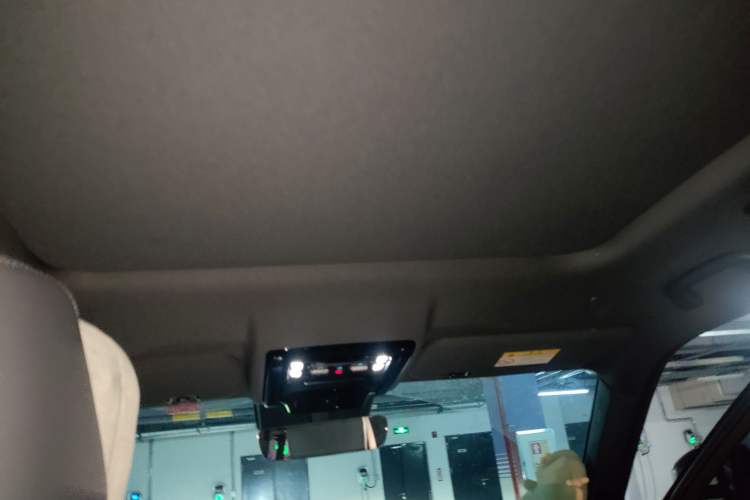 Used  Leopard 5 2023 Explore Edition
