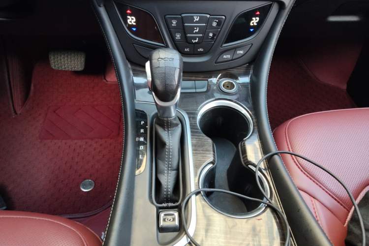 Used Buick Envision 2019 20T Two-Wheel Drive Leading Version China V Standard
