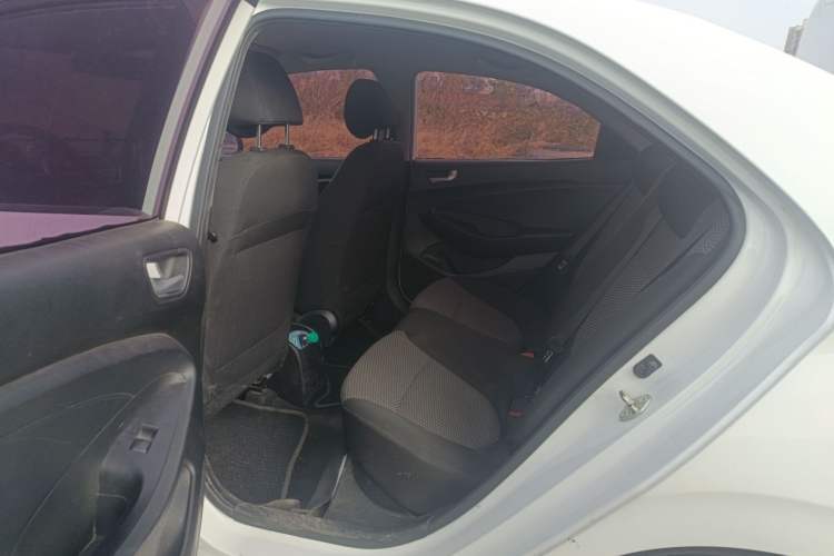 Used Hyundai Verna (older generation) 2017 1.4L Manual Huancai Edition China V Standard