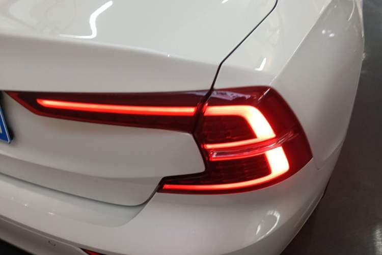 Used Volvo S60 2021 T4 Zhiyi Luxury Edition