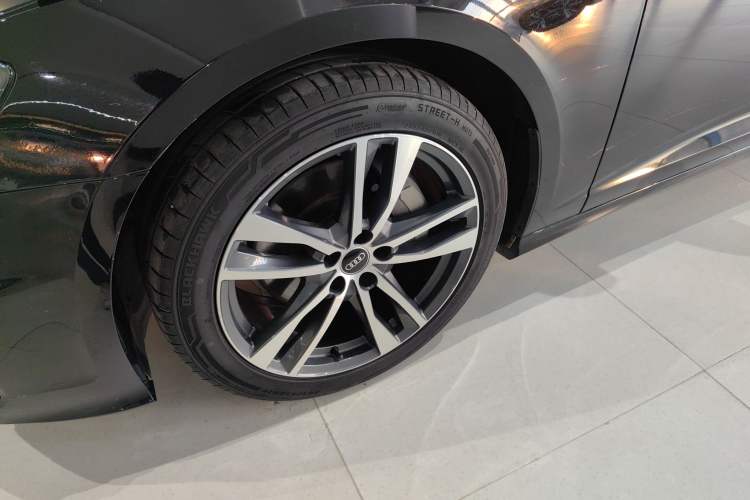 Used Audi A6L 2022 40 TFSI Luxury Dynamic Model