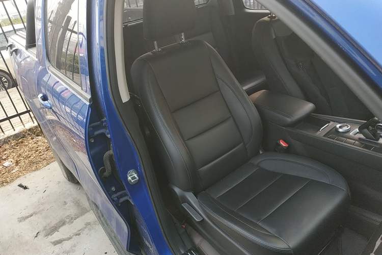 Used Great Wall Poer 2023 2.0T Commercial Version Automatic Diesel 4x4 Elite Long-Box GW4D20M
