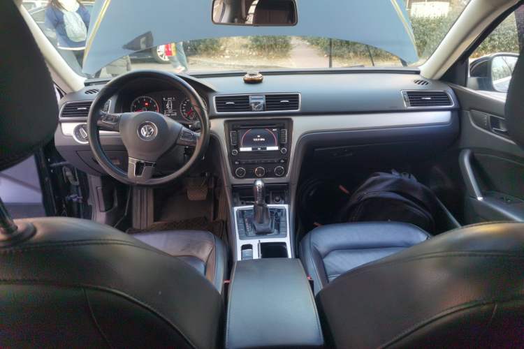 Used Volkswagen Passat 2015 1.8TSI DSG Prestige Edition
