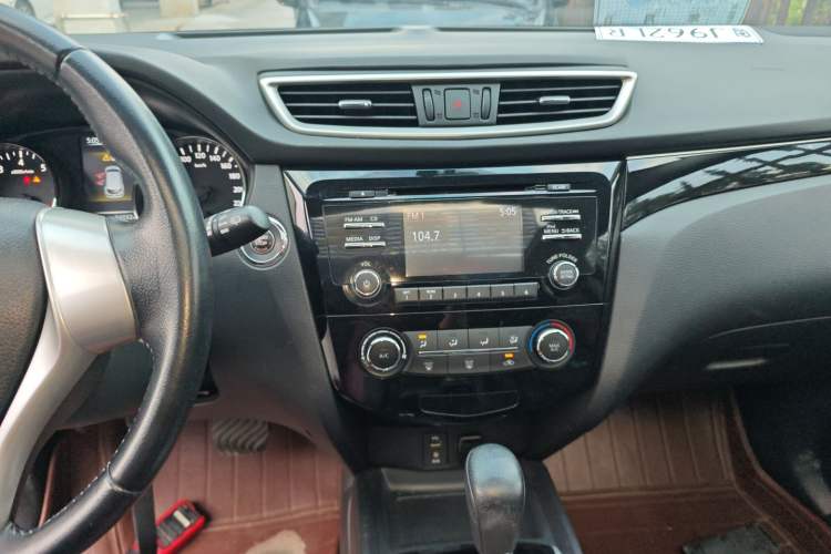 Used Nissan Qashqai 2016 2.0L CVT Luxury Edition
