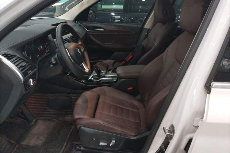 Used BMW X3 2018 xDrive28i Luxury Package China VI Emission Standard