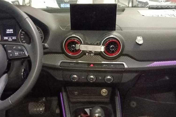 Used Audi Q2L 2018 35 TFSI Launch Exclusive Edition China V
