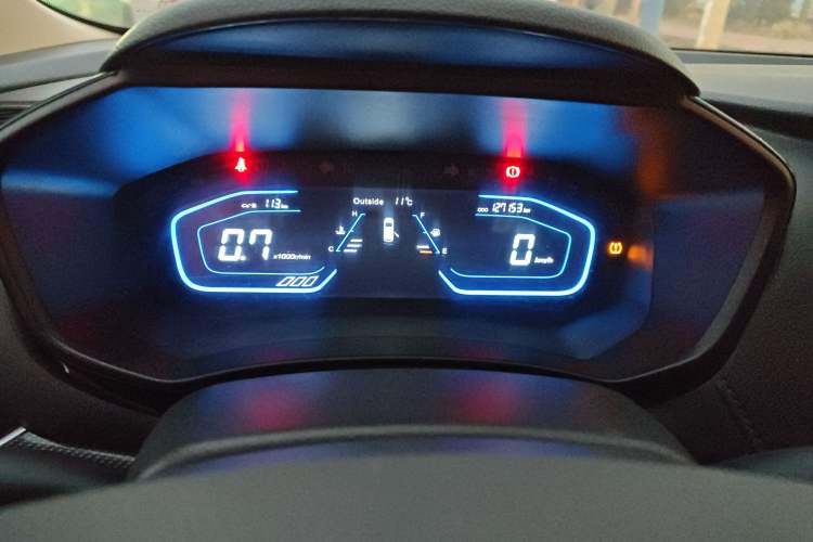 Used Oshan A800 2017 1.6L Manual Luxury Model