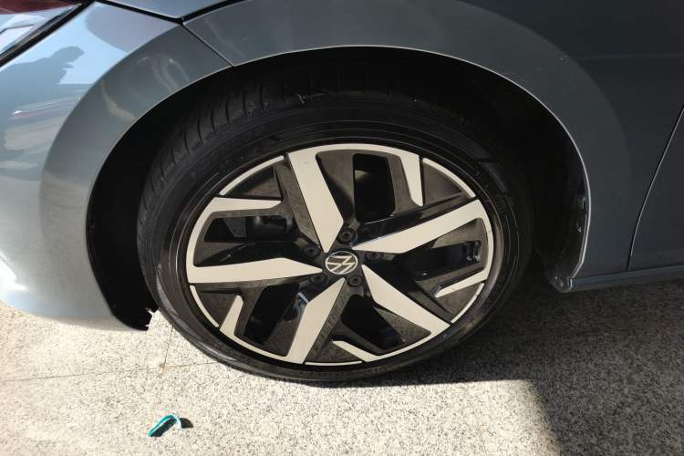 Used Volkswagen Lamando 2023 Lavida L 280TSI DSG Cool & Spicy Edition