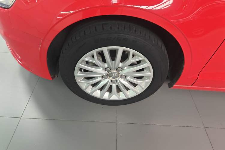 Used Audi A3 2014 Limousine 35 TFSI Automatic Advanced Model