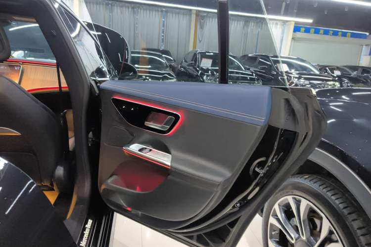 Used Mercedes-Benz EQE 2022 350 Pioneer Edition
