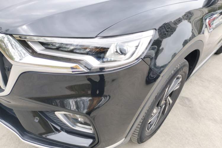 Used Hongqi HS5 2022 Revised Version 2.0T Smart Connect Flagship Edition
