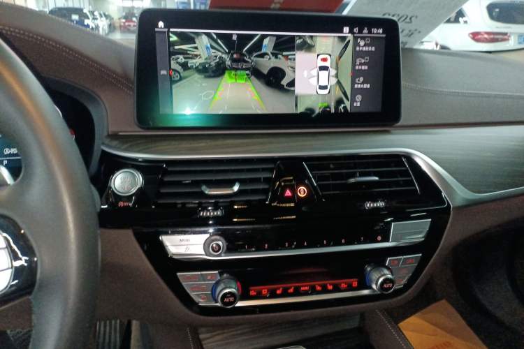 Used BMW 5 Series 2022 530Li Luxury Edition Premium Package