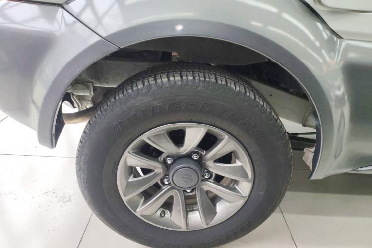 Used Suzuki Jimny 2015 1.3 AT Mode3 Navigation Edition
