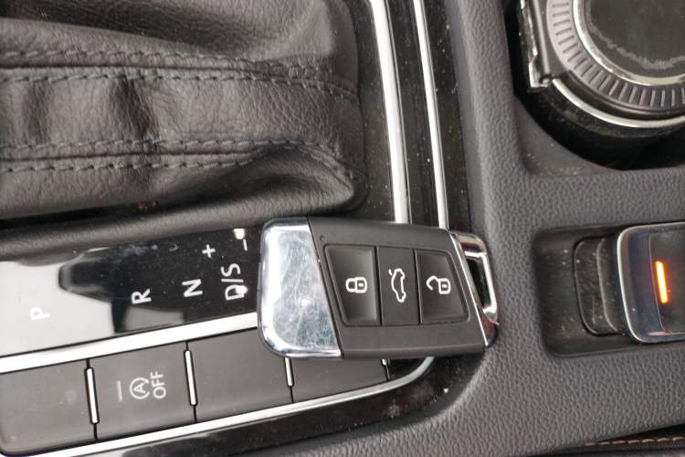 Used Volkswagen Magotan 2023 2 Million Units Commemorative Edition 330TSI DSG Luxury Version