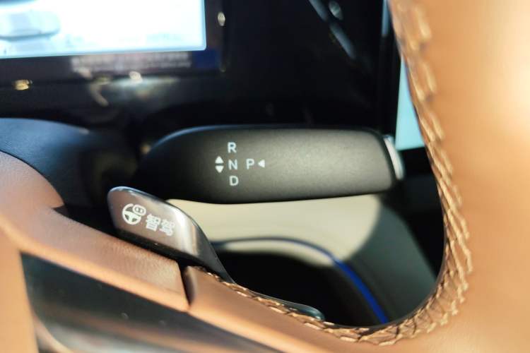 Used BYD Xia 2025 DM-i 1.5T 180km Beyond Edition
