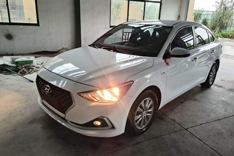 Used Hyundai Celesta 2018 1.6L Automatic GL Enjoyment Edition China VI compliant
