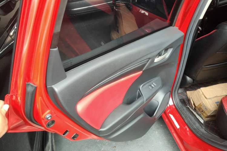 Used Honda Fit 2016 1.5L LX CVT Comfort Model
