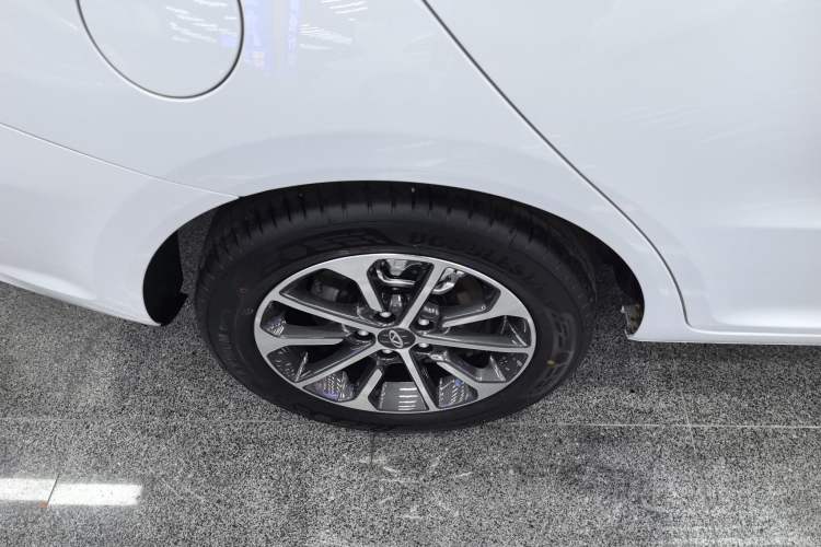 Used Chery Arrizo 5 2025 Excellence Version 1.5L CVT Fashionable Edition
