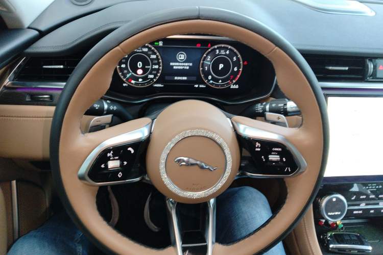 Used Jaguar XFL 2022 XFL 2.0T P250 Two-Wheel-Drive Prestige Luxury Edition
