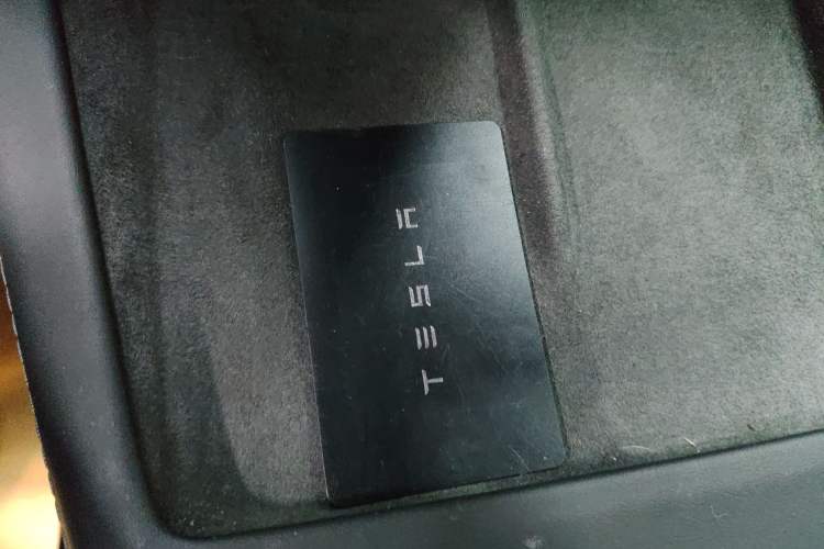 Used Tesla Model 3 2023 Rear-Wheel-Drive Version
