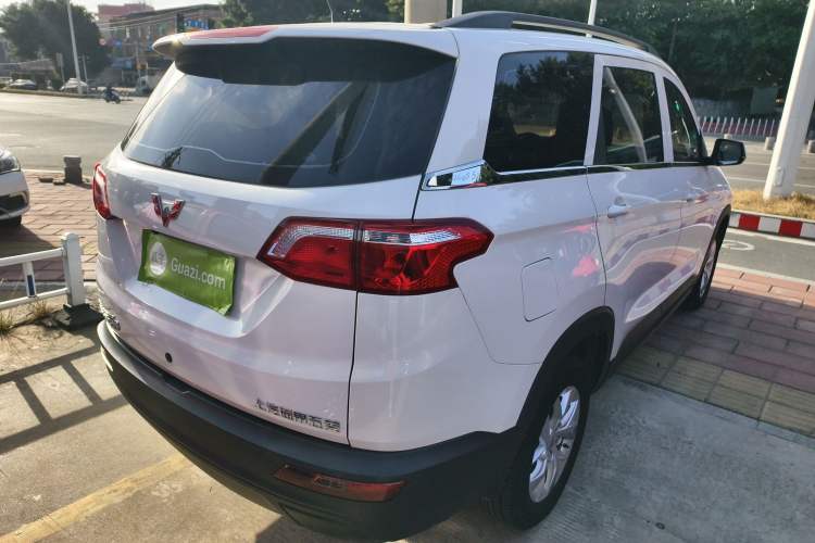 Used Wuling Hongguang S3 2019 1.5L Manual Standard Version China VI Standard